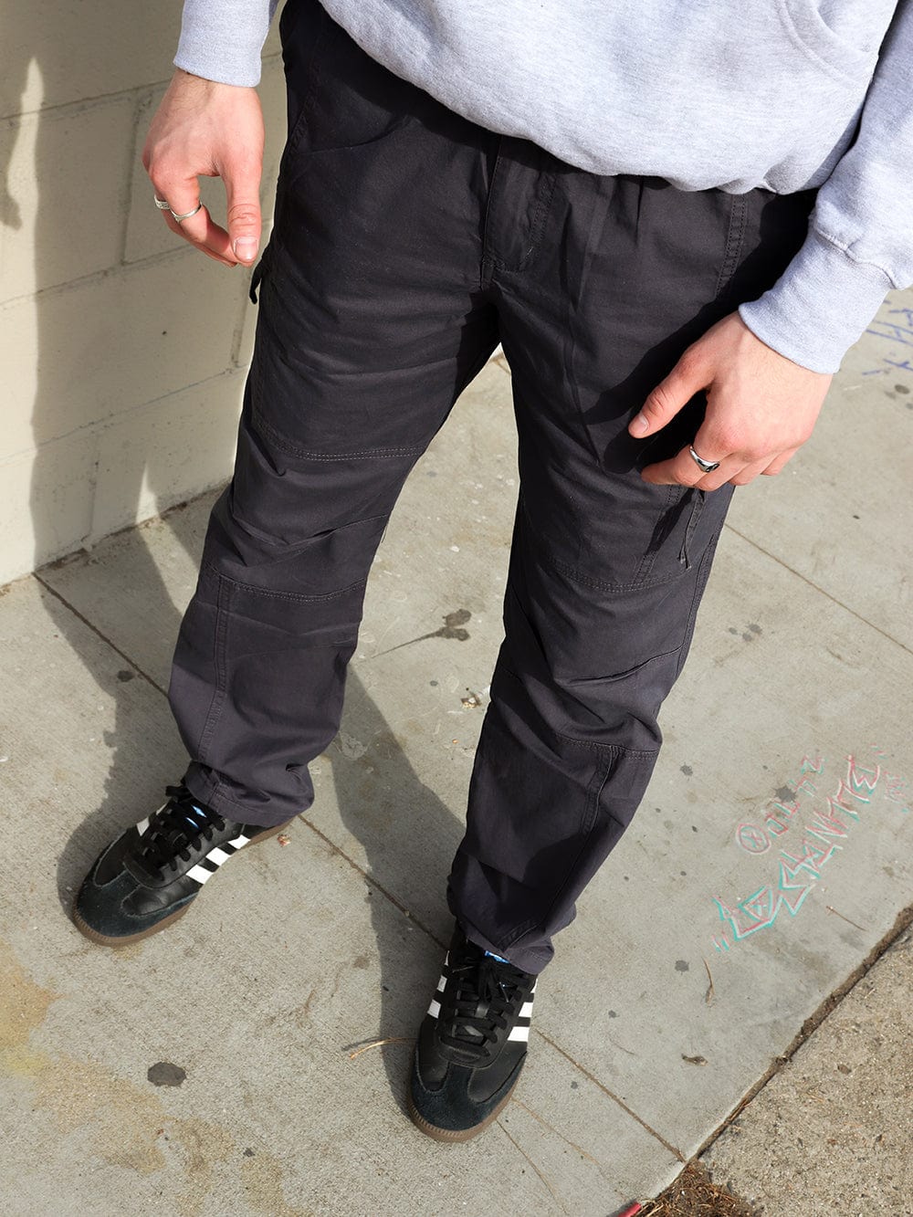 Vandal Cargo Pant - Black